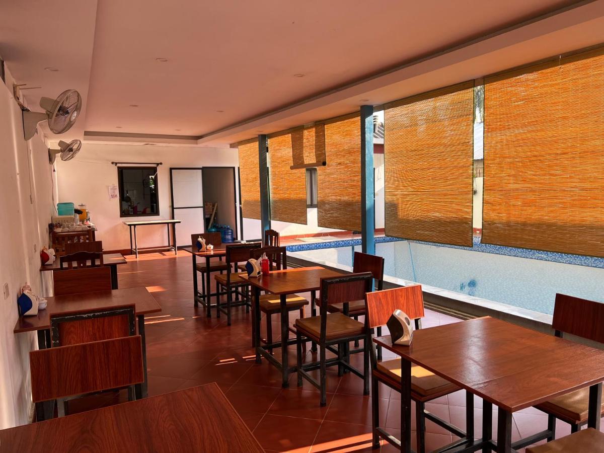 Jasmine Vangvieng Hotel Vang Vieng Exteriör bild