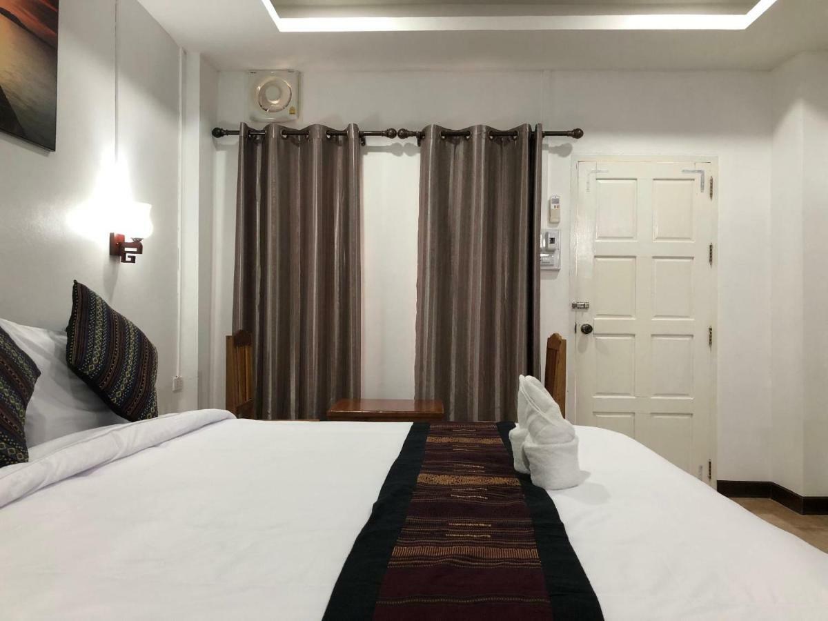 Jasmine Vangvieng Hotel Vang Vieng Exteriör bild